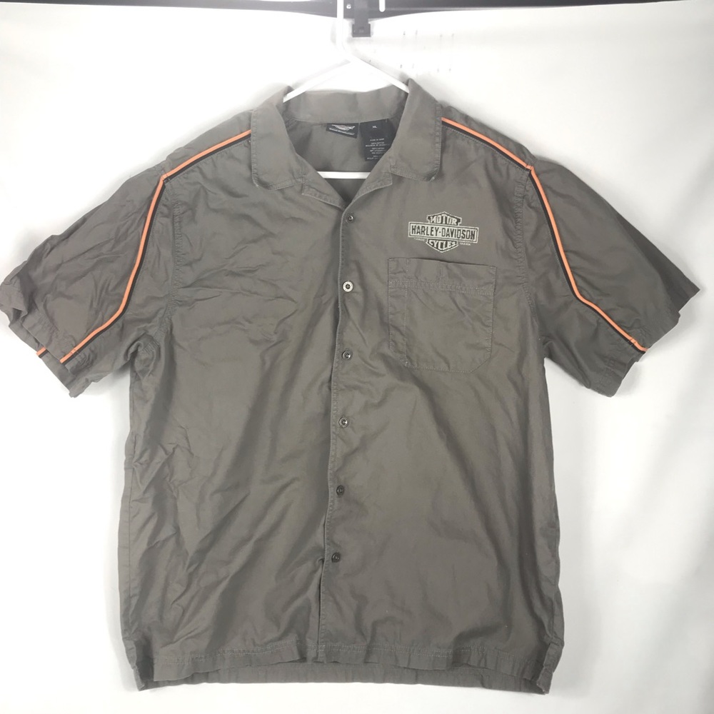 Harley Davidson motor oil shirt men’s size XL